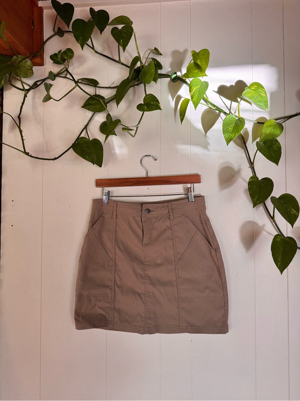 Prana Taupe Utility Mini Skirt